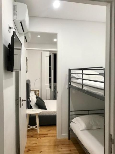 ליסבון Your Home In Bairro Alto מראה חיצוני תמונה